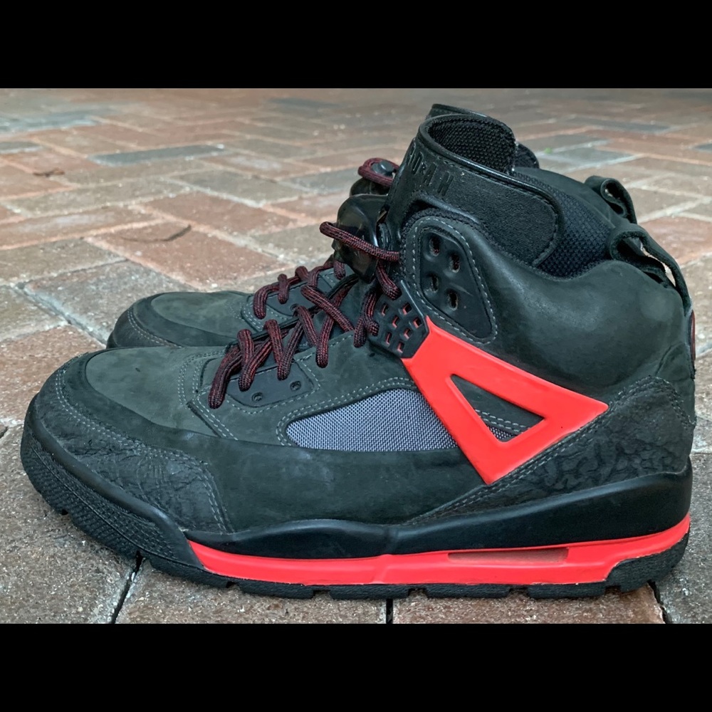 Jordan Spiz’ Ike Sneakers